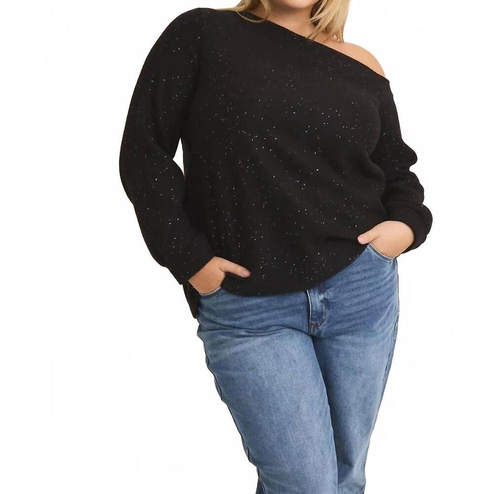NEW GILLI sequin knit top - plus in black